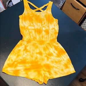 Pink Rose brand Yellow Tie-Dye  Romper(nwt)